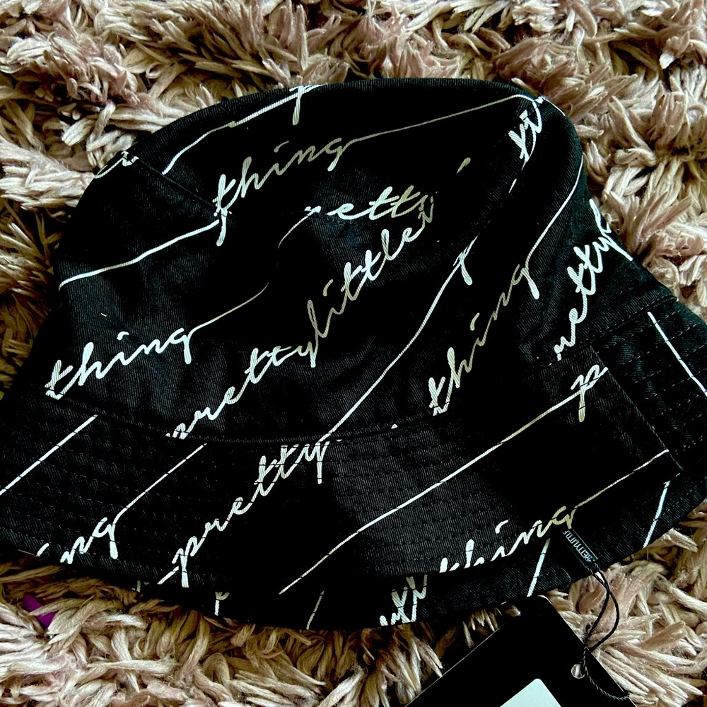 Pretty little thing bucket hat